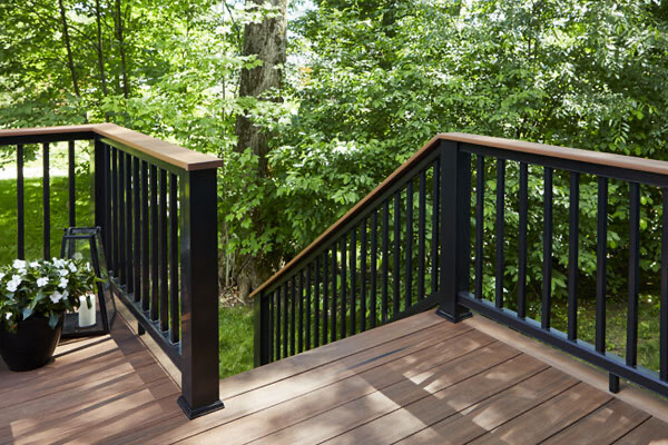 pvc deck rail